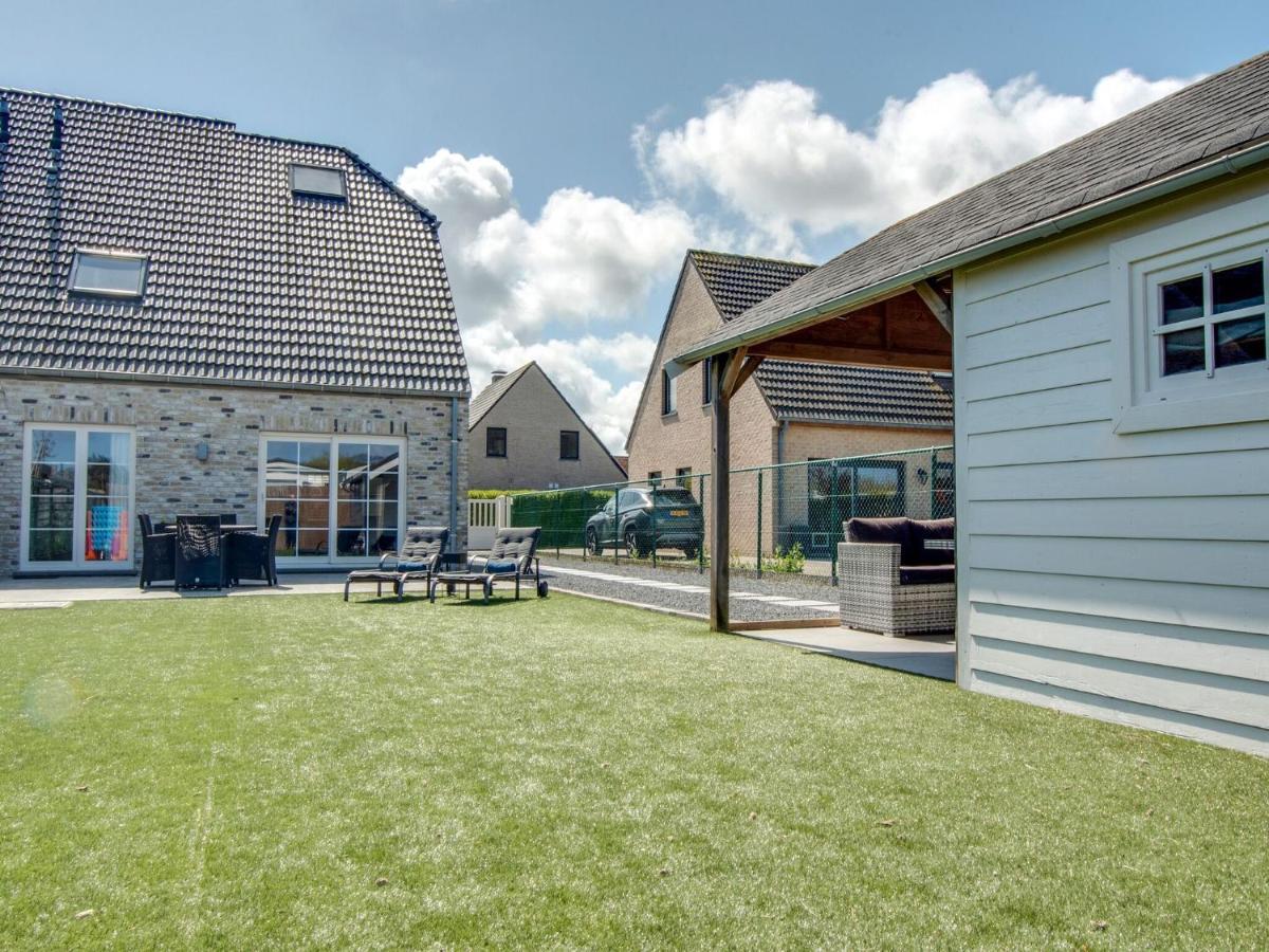Modern Holiday Home In De Haan With Garden 外观 照片